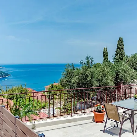 Ferienhaus Cielo E Mare Angon